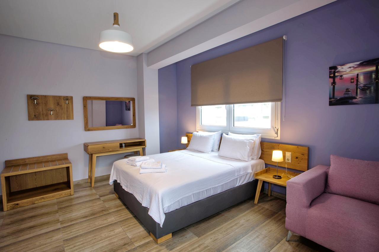 Isalos Suites Néa Péramos Eksteriør billede